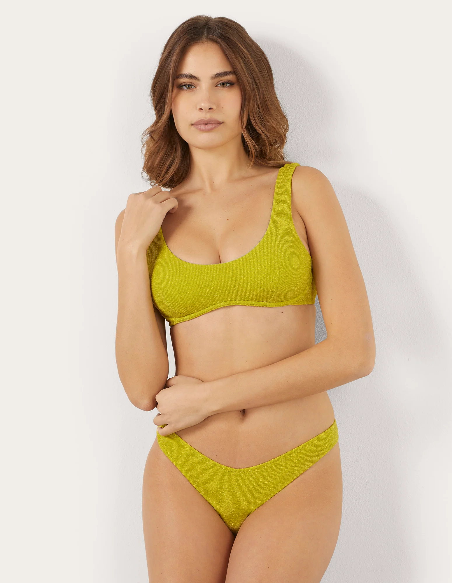 Costume a brasiliana da donna Brizzy - Image 6