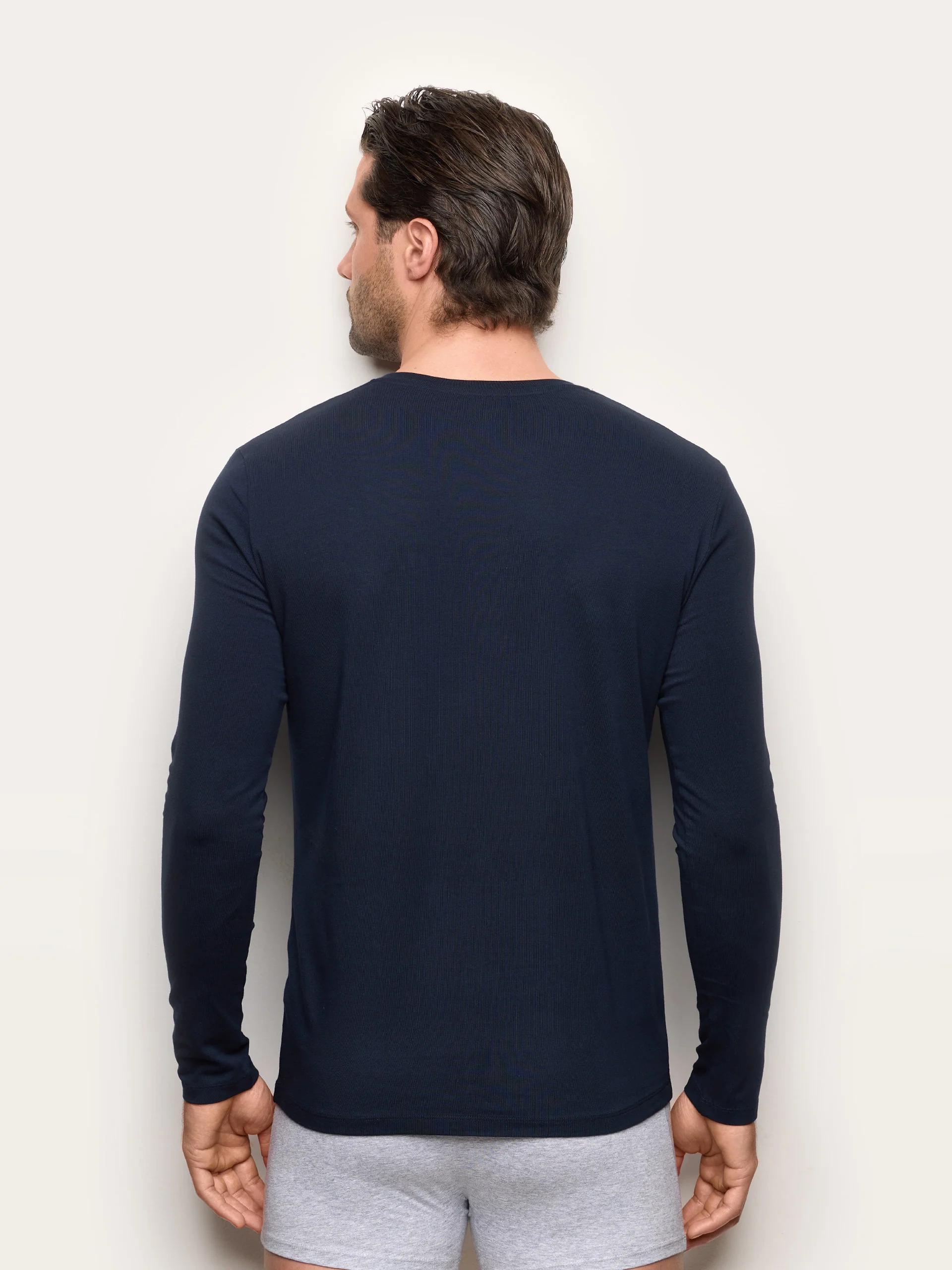 Maglia girocollo a manica lunga uomo in cotone Supima Luxury - Image 14