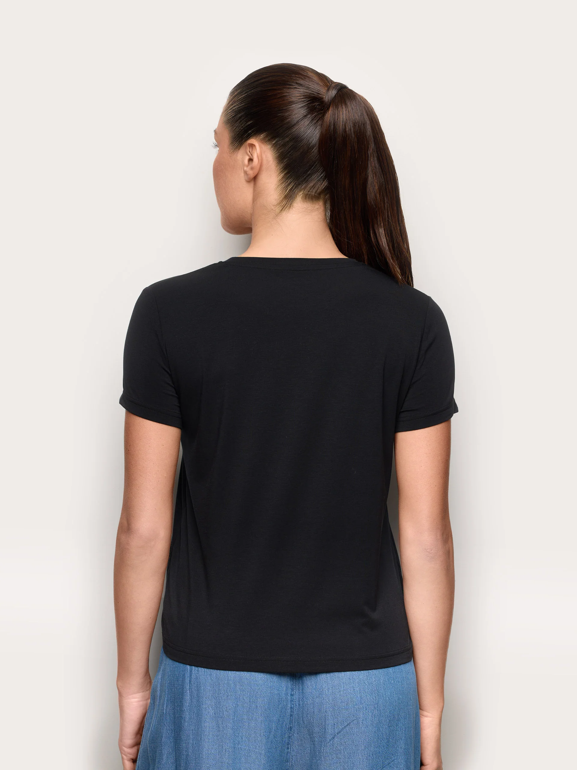 Maglia manica corta con TENCEL™ Modal, Cotone e Seta - Image 7