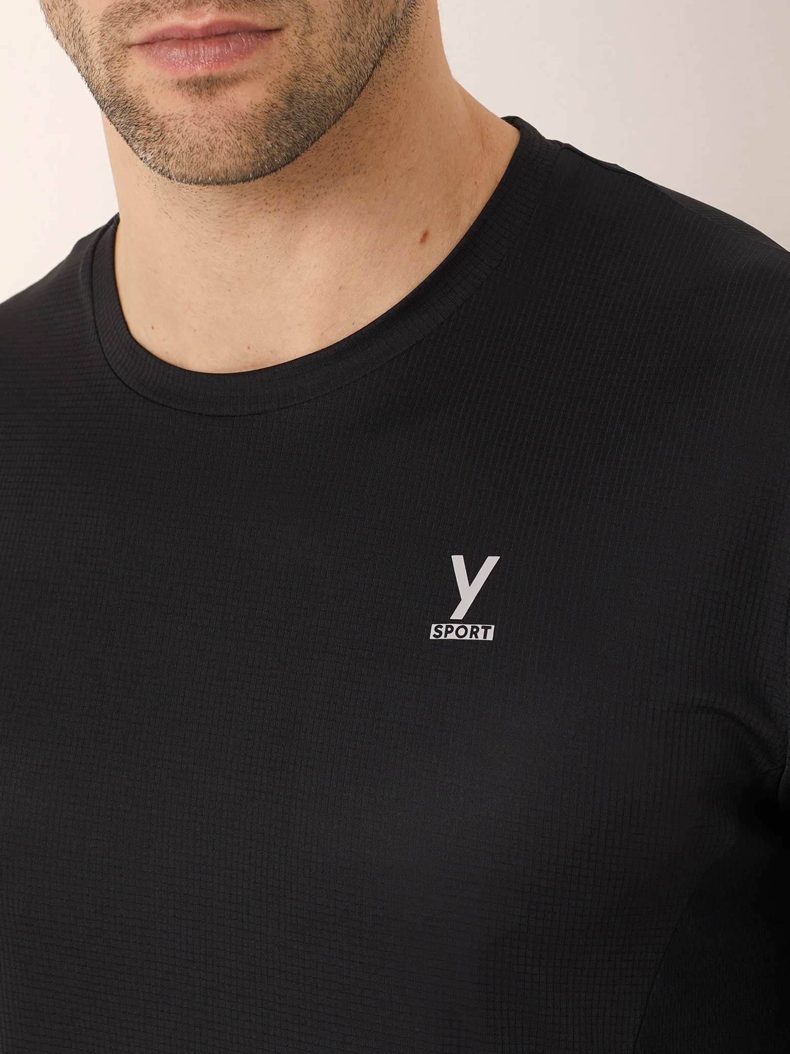 Maglia tecnica con logo Yamamay Sport - Image 4