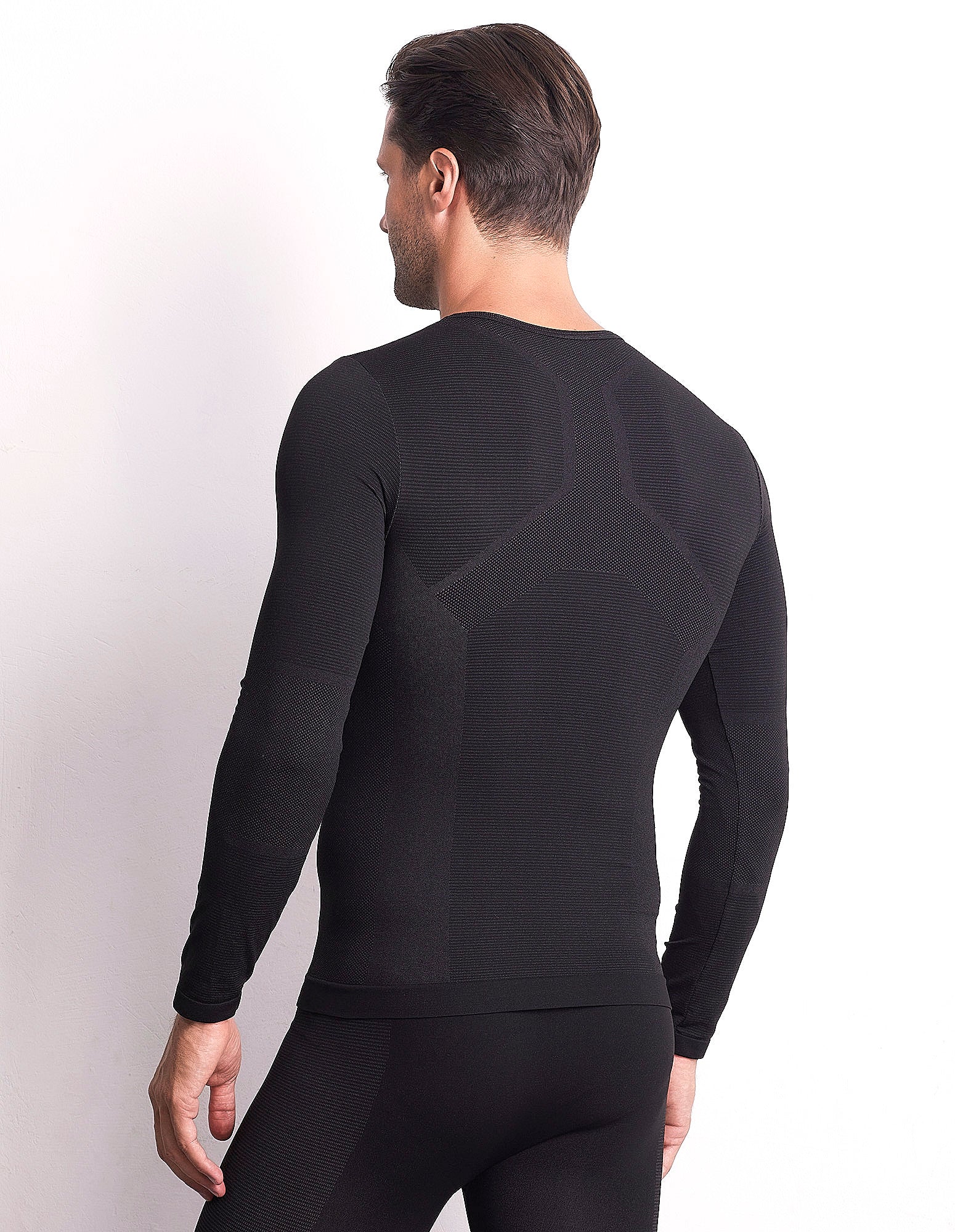 Maglia Termica Sportiva unisex con Dryarn® per temperature fredde - Image 8