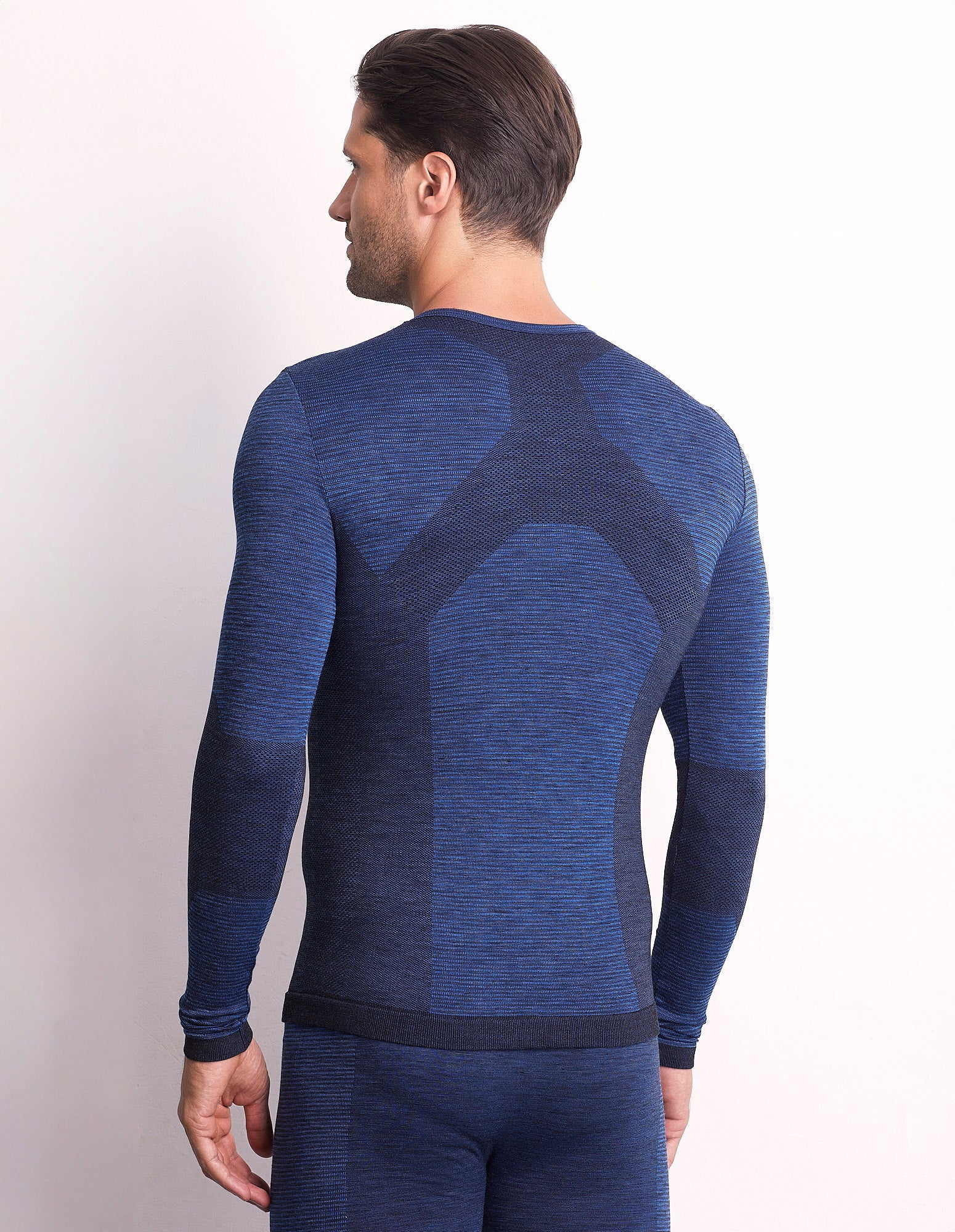Maglia Termica Sportiva unisex con Lana Merino per temperature rigide - Image 8