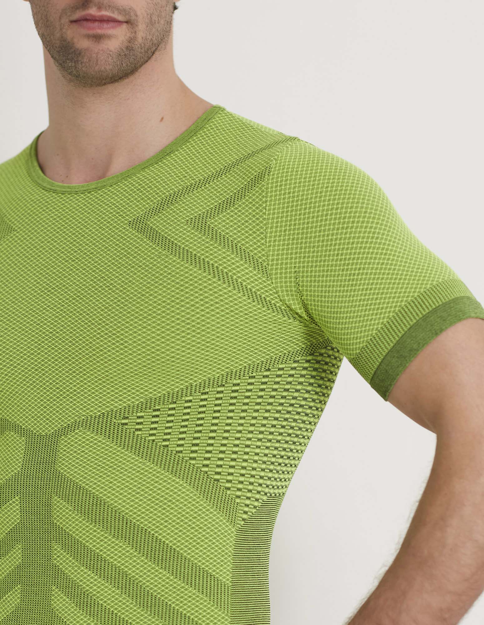 Maglia Termica Sportiva unisex con Sensil® Breeze per temperature fresche - Image 37